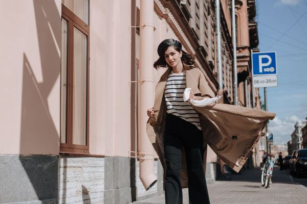 Maîtriser l'art de la superposition : astuces mode pour l'automne